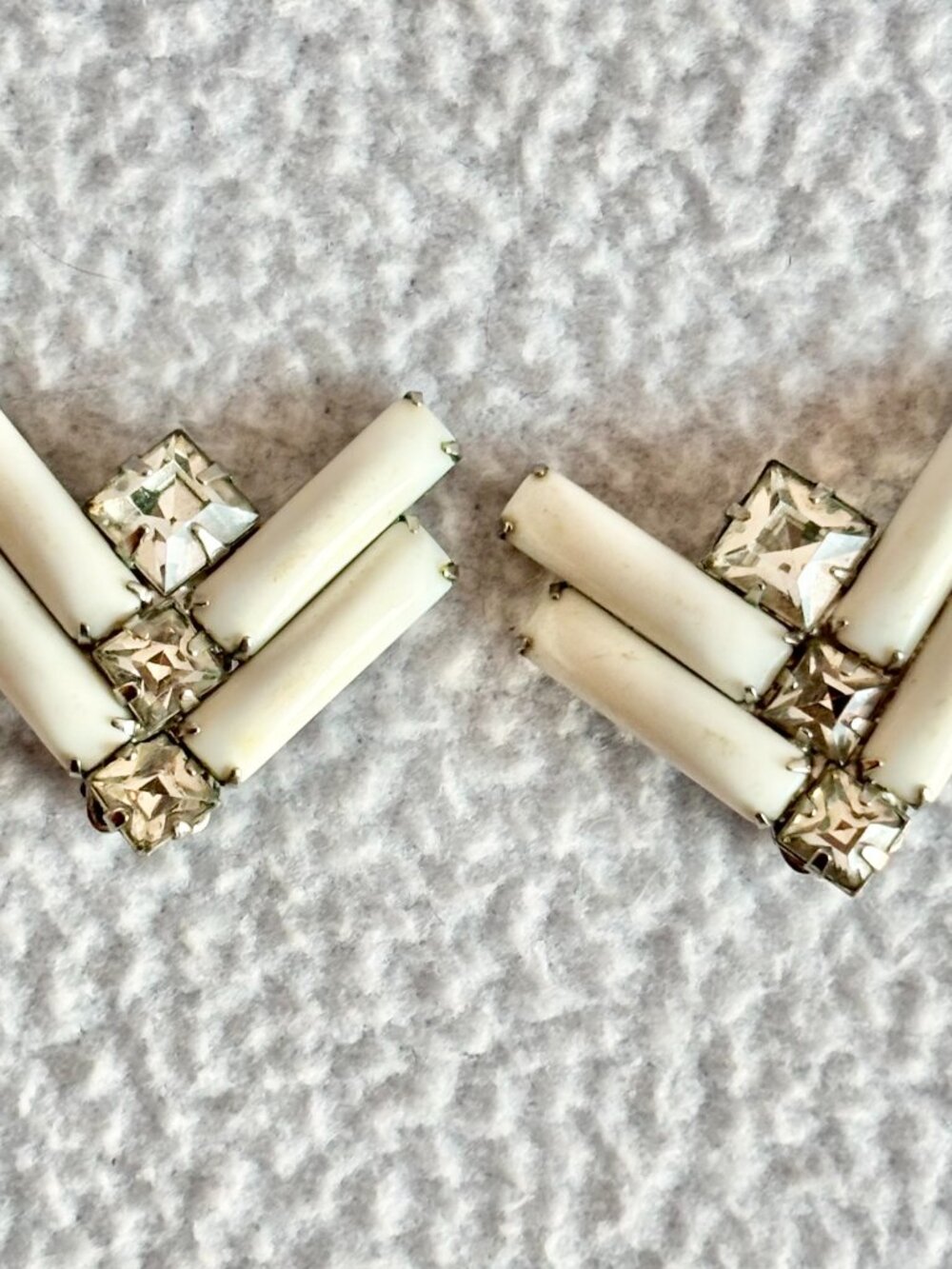 Vintage Midcentury White Acrylic & Rhinestone Clip Earrings